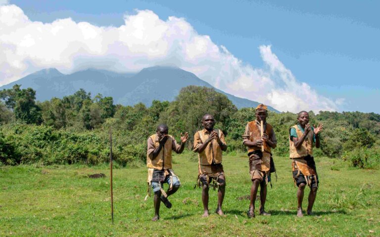 batwa bwindi scaled